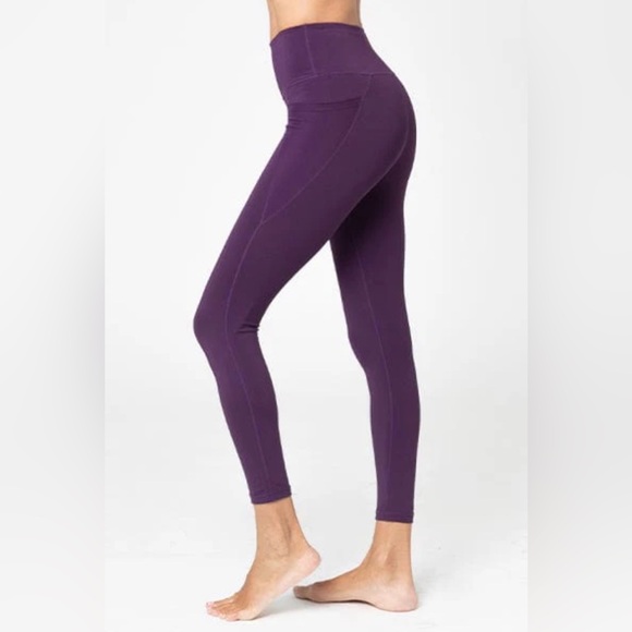 NWT Vie Active Leila 7/8 Mesh Pocket Legging